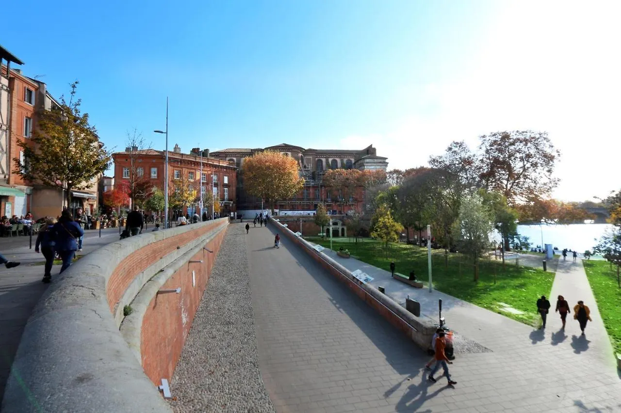 Riverside Toulouse